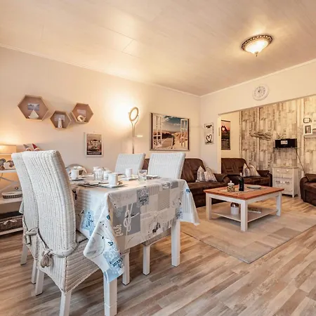 Holiday home Haus Strandliebe