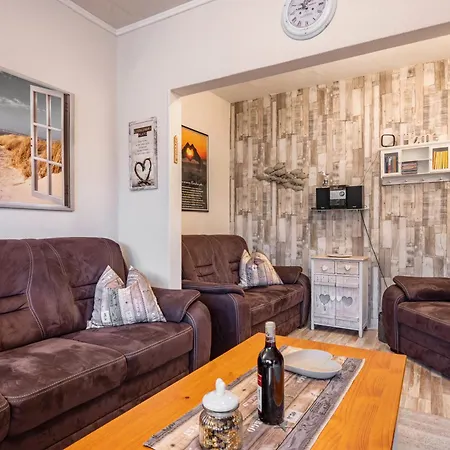 Holiday home Haus Strandliebe *